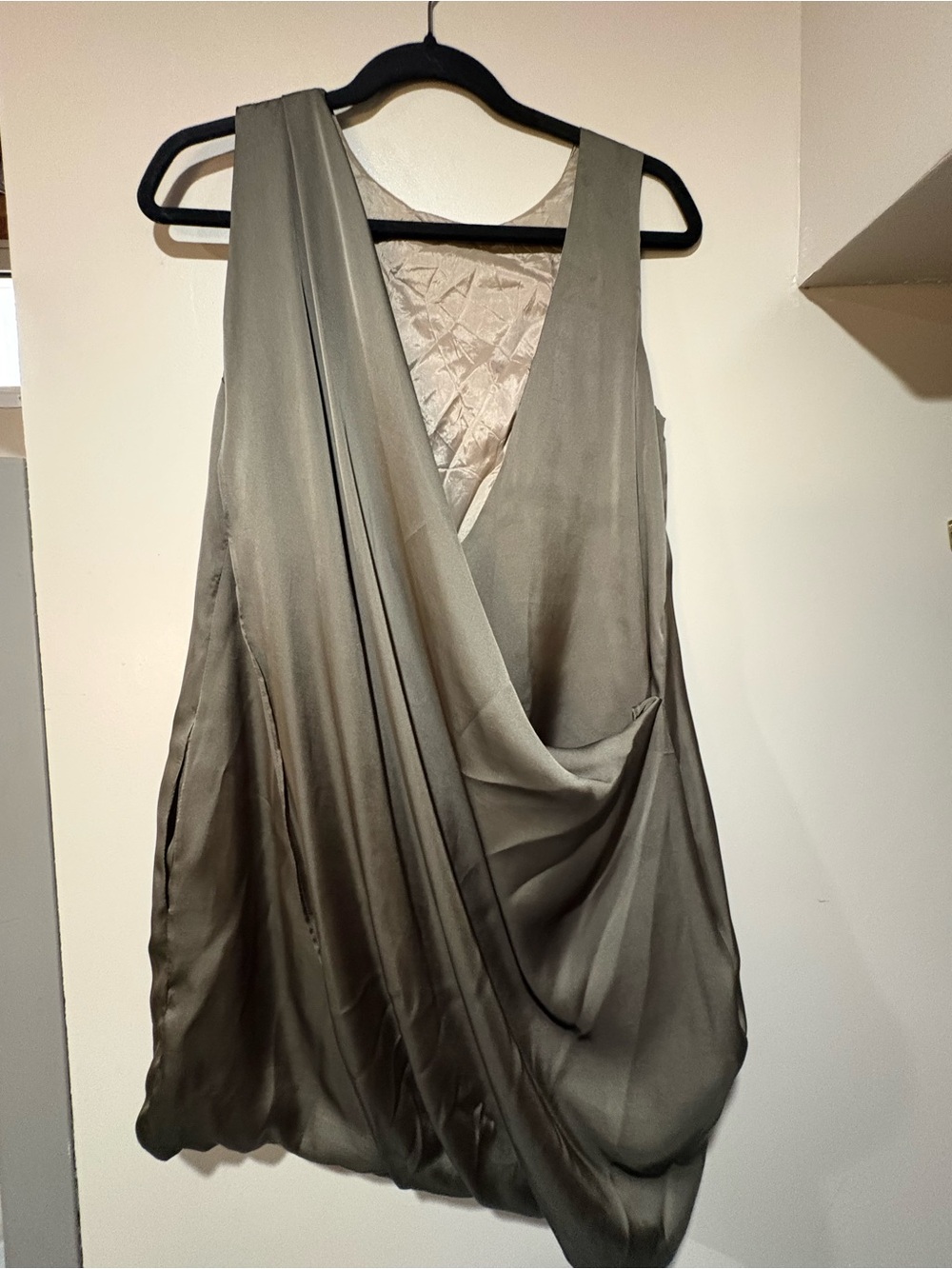 Scars Sleeveless Draped Olive Green Women's Dress